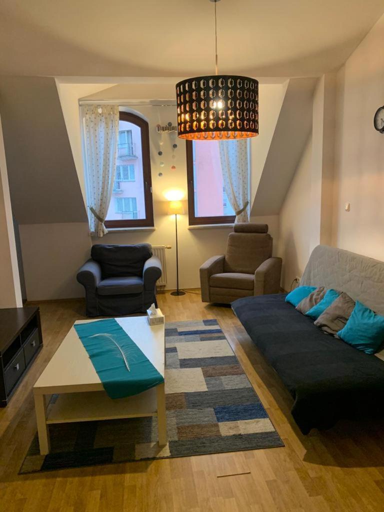 Spacious 2-Rooms Penthouse In Warsaw City Center Exterior foto